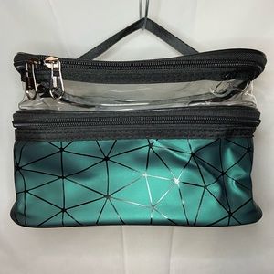 Double compartment makeup bag